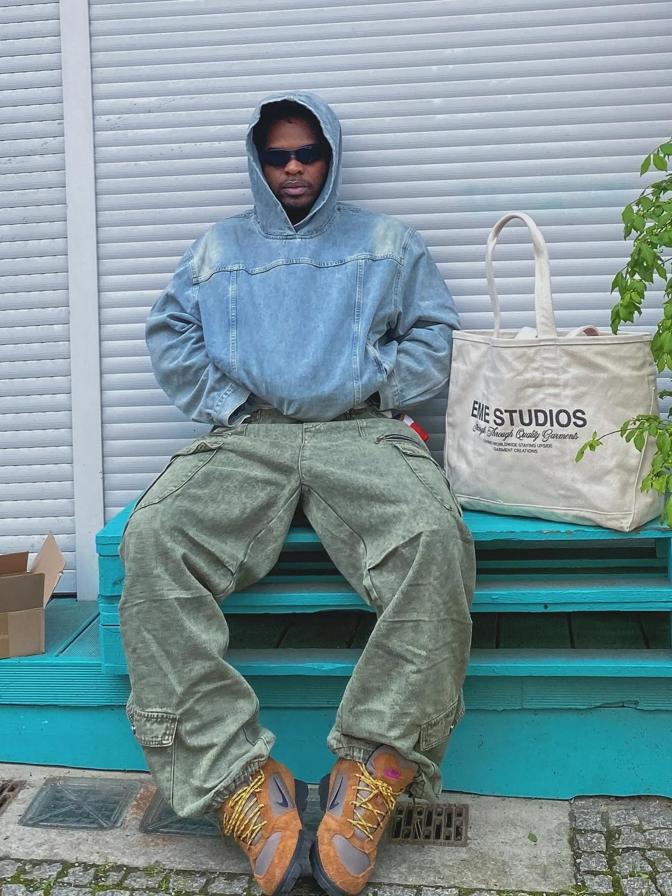 1984 High Street Washed And  Denim Hoodie - 1464