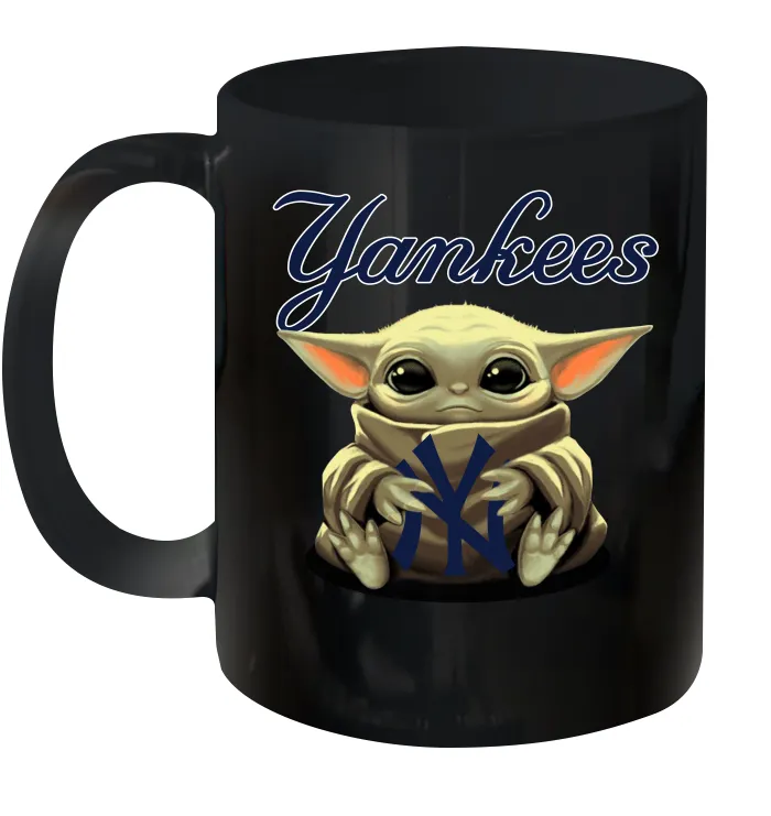 Baby Yoda Hugs Loves The New York Yankees Baseball Ceramic Mug 11oz