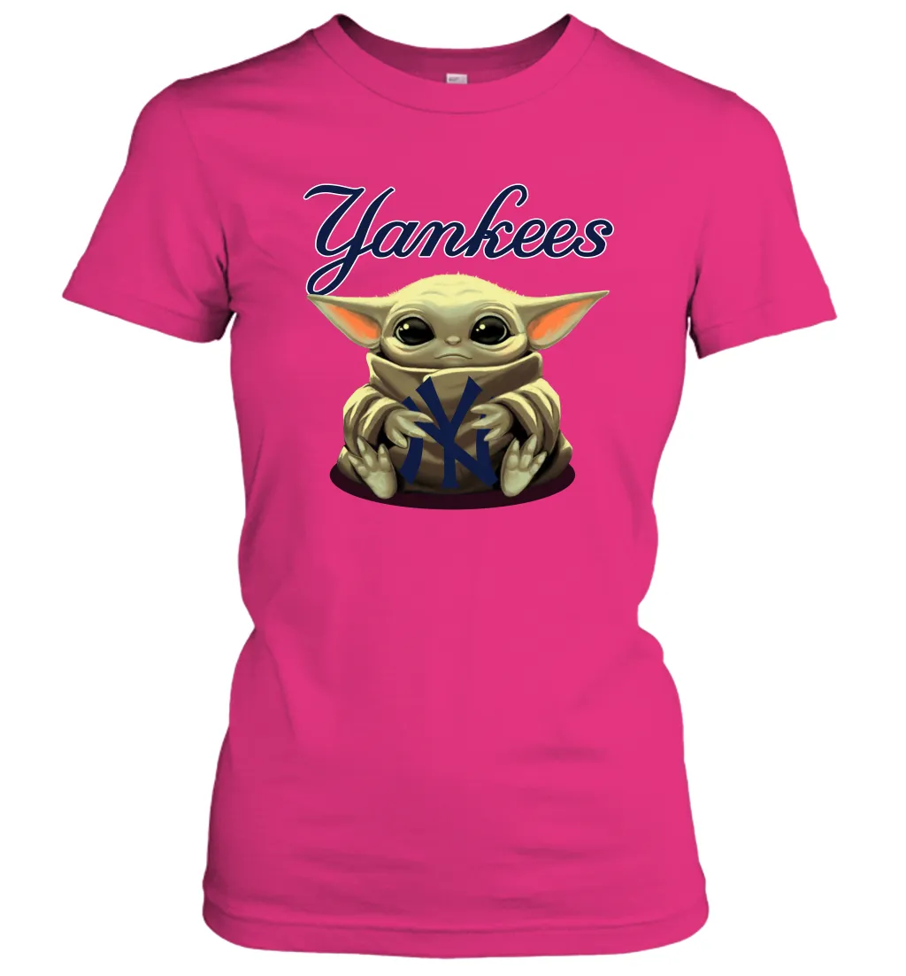 Baby Yoda Hugs Loves The New York Yankees Baseball Womens T-Shirt
