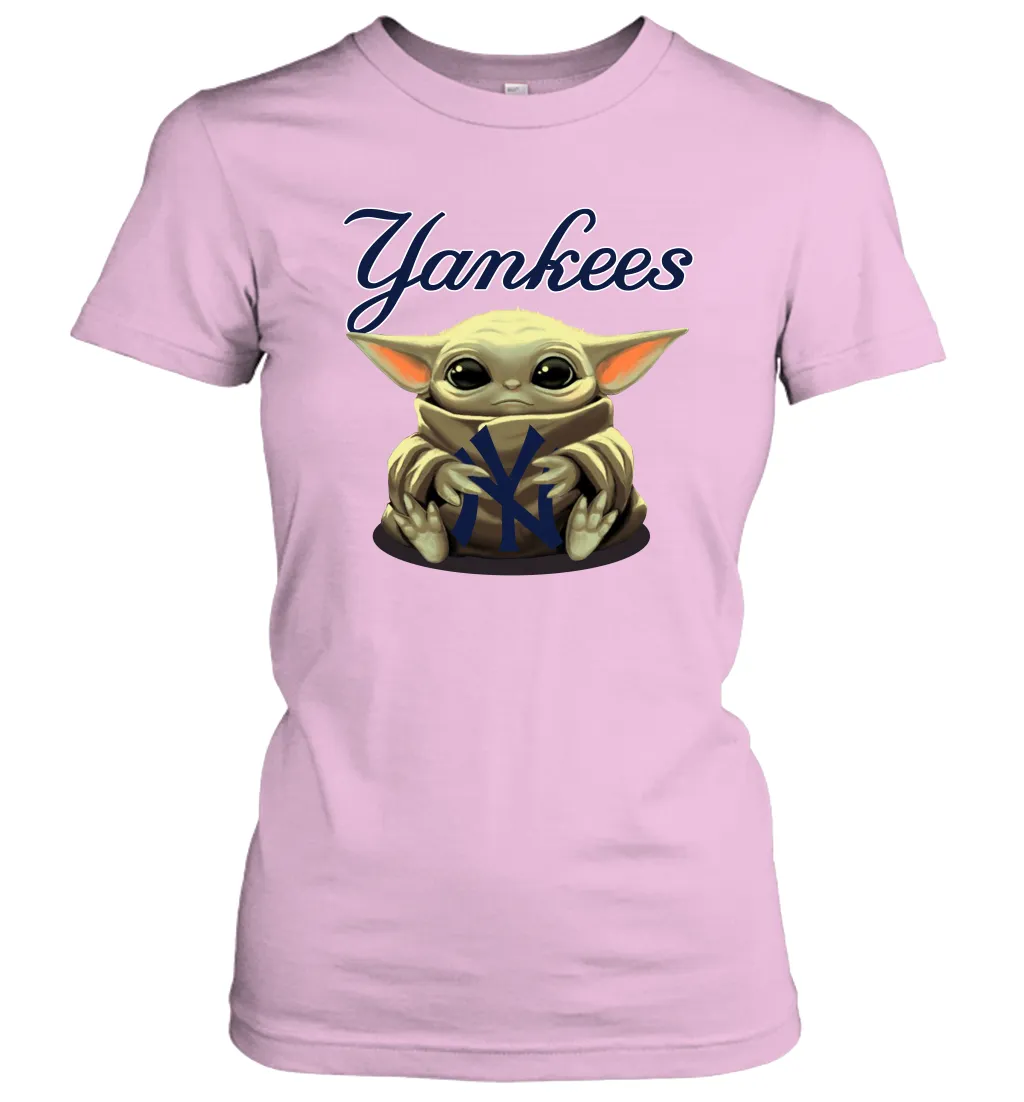 Baby Yoda Hugs Loves The New York Yankees Baseball Womens T-Shirt