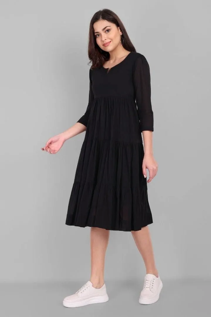 Black Cotton Mul Short Graduated Dress