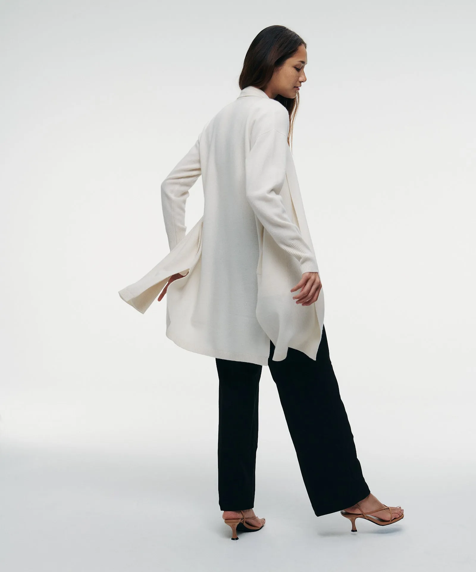 Soft Cashmere Duster Cardigan with Stylish Side Slits