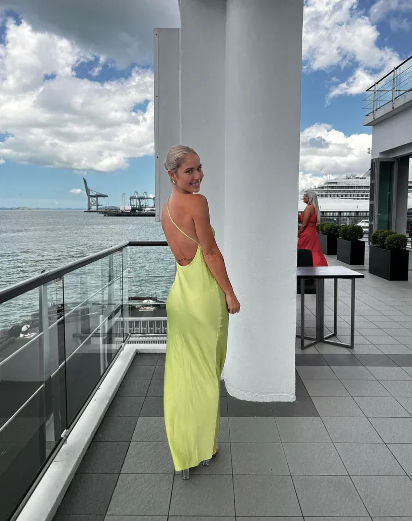 Formal Wear Dresses Sage Green Halter Backless Party Dress Simple Wedding Guest Dress Prom Dresses Shops Formal Women's Dresses