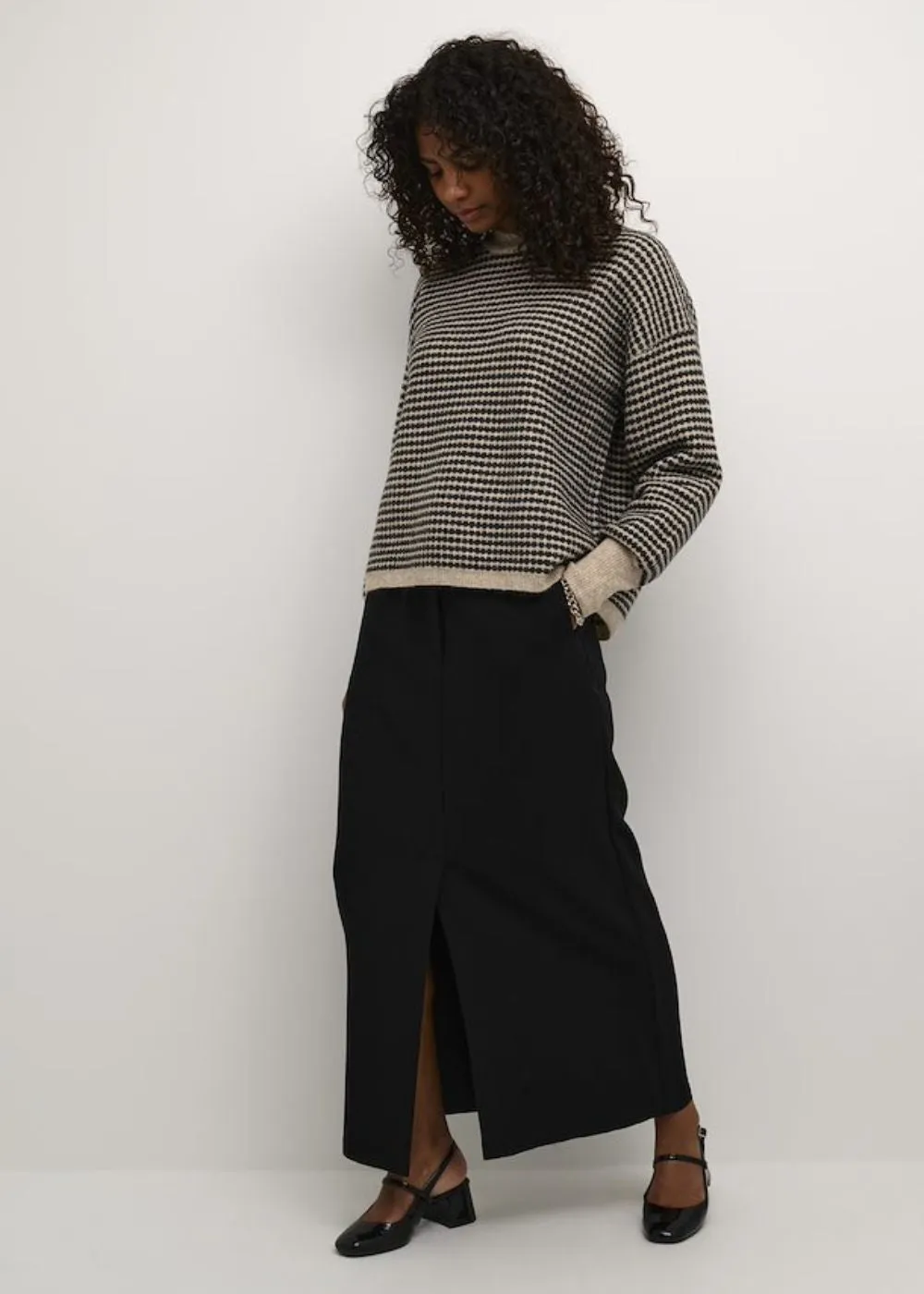 KA HELLA LONG SKIRT
