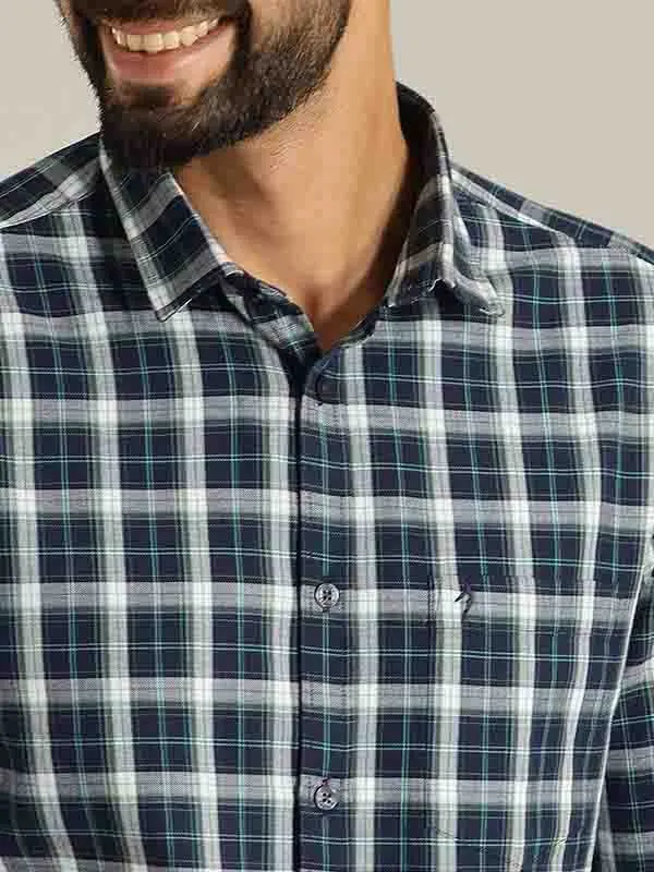 Men Checked Full Sleeve Cotton Shirt