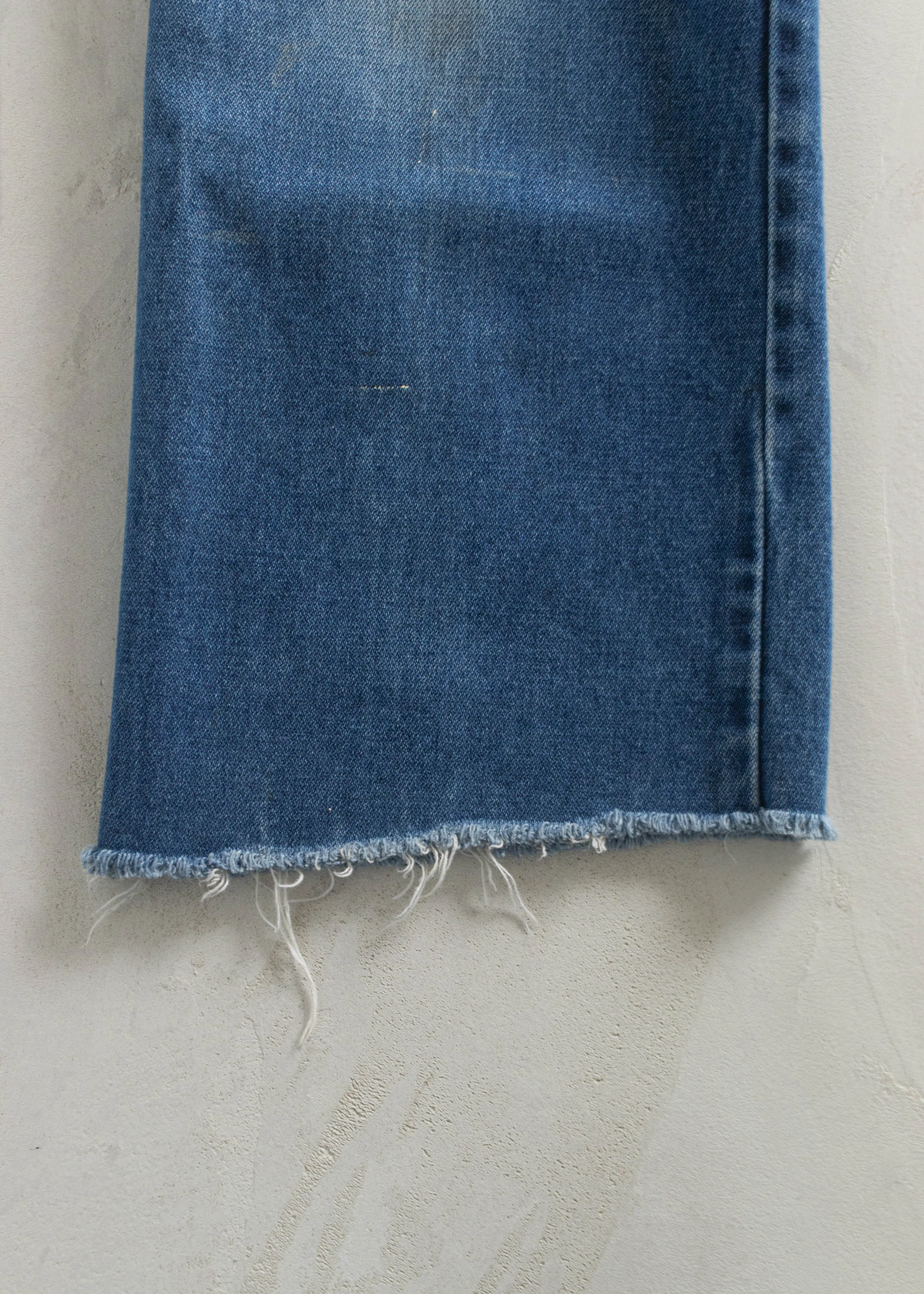 Vintage 1980s Wrangler Darkwash Flare Jeans Size Women's 28 / Men's 31