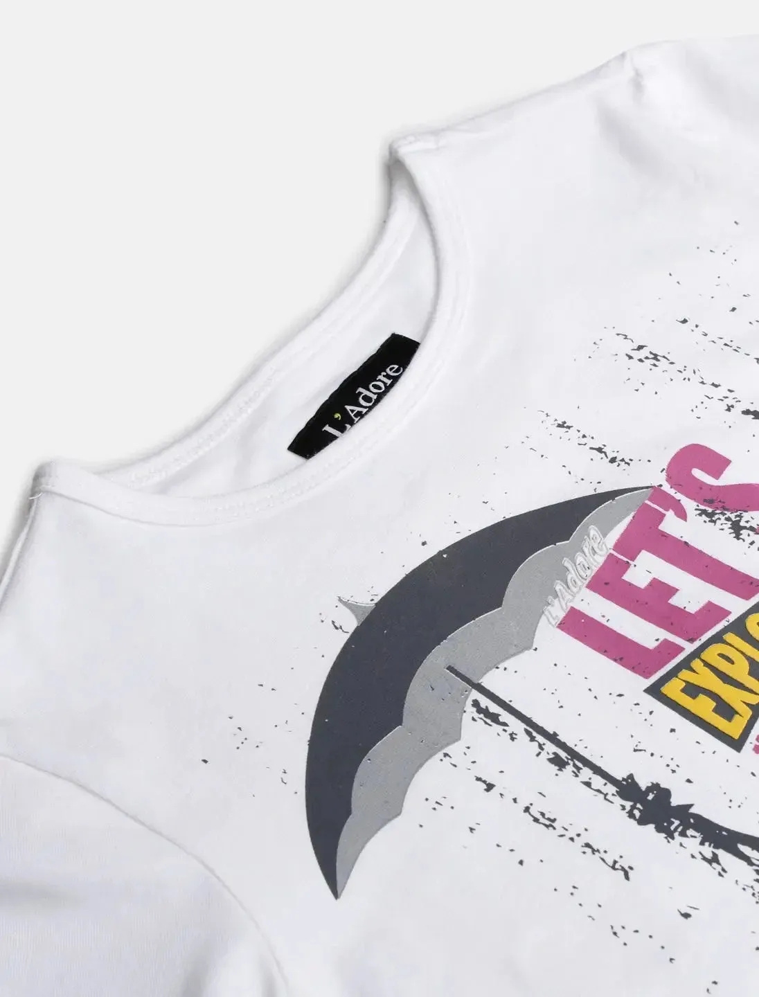 White Explore The World Printed Round Neck Cotton T-shirt